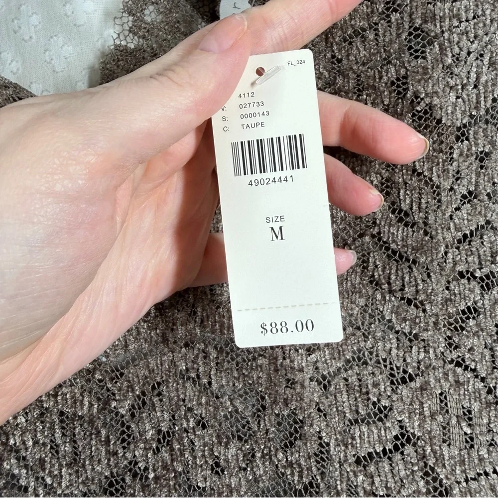 Anthropologie Eri + Ali NWT Taupe Brown Velvet Floral‎ Lace Delano Top